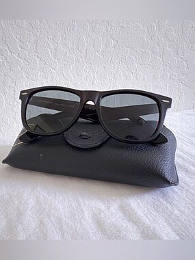 Ray-Ban Black Wayfarer Sunglasses with Dark Lenses